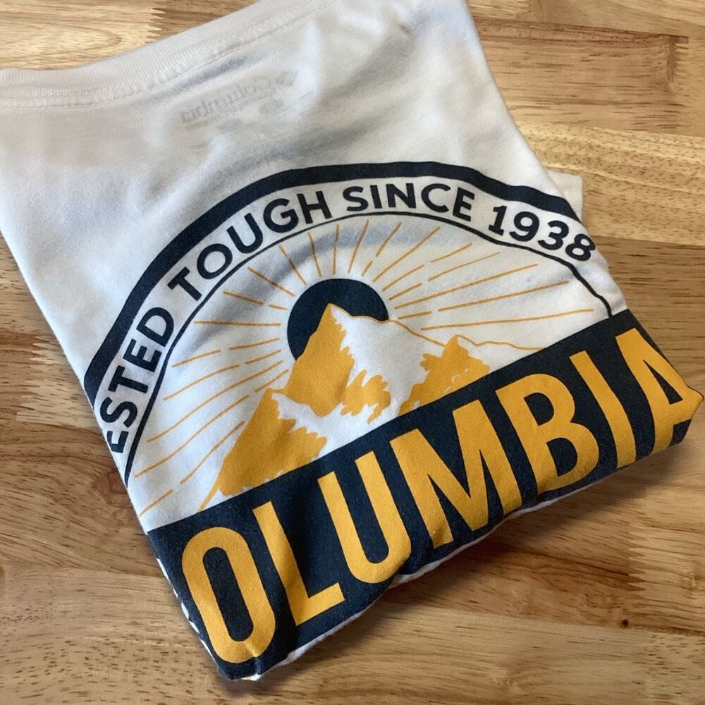 Men’s Columbia Short Sleeved‎ Tee - Medium